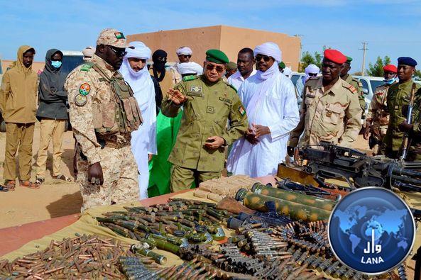 Two armed groups in Niger surrender weapons and side with peace on 27 November 2024. (LANA photo).