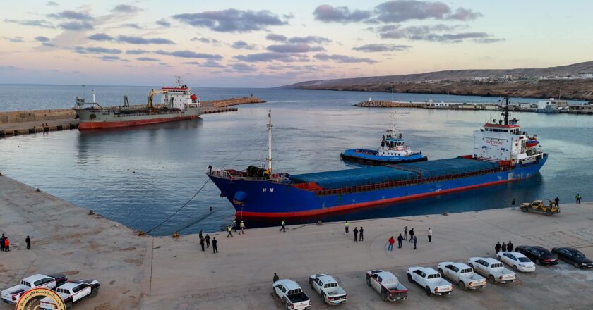 Derna Receives First Commercial Ship after Catastrophe