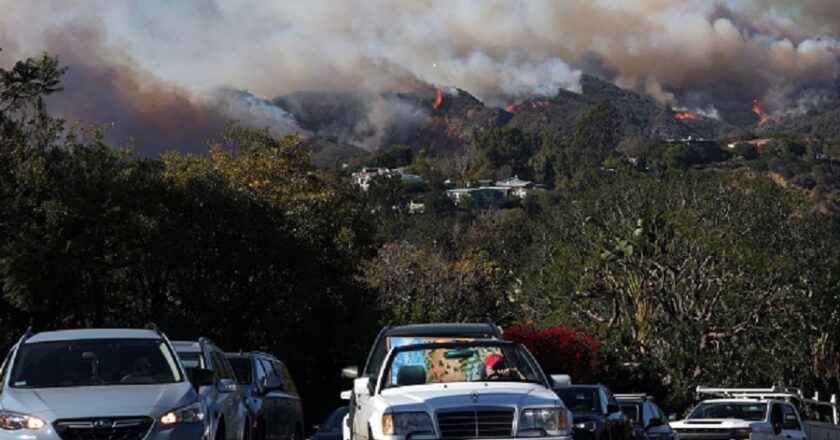 24 Deaths, Many Missing as LA Wildfires Rage On