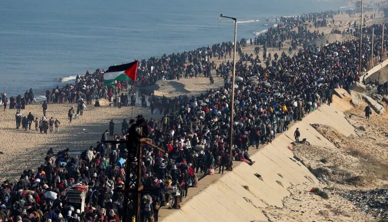 Over 400,000 Palestinians Return to Gaza City